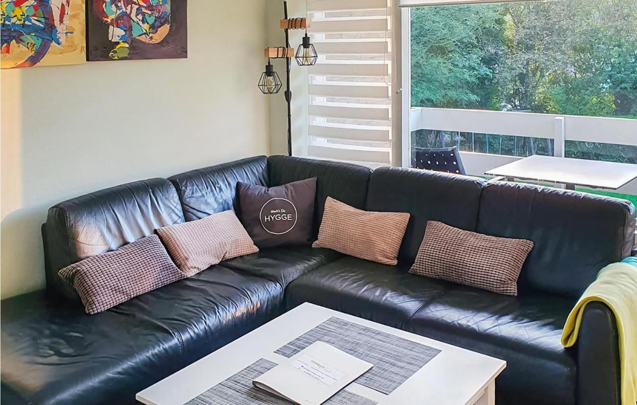 Cozy Apartment In Zoutelande With Wifi Bagian luar foto