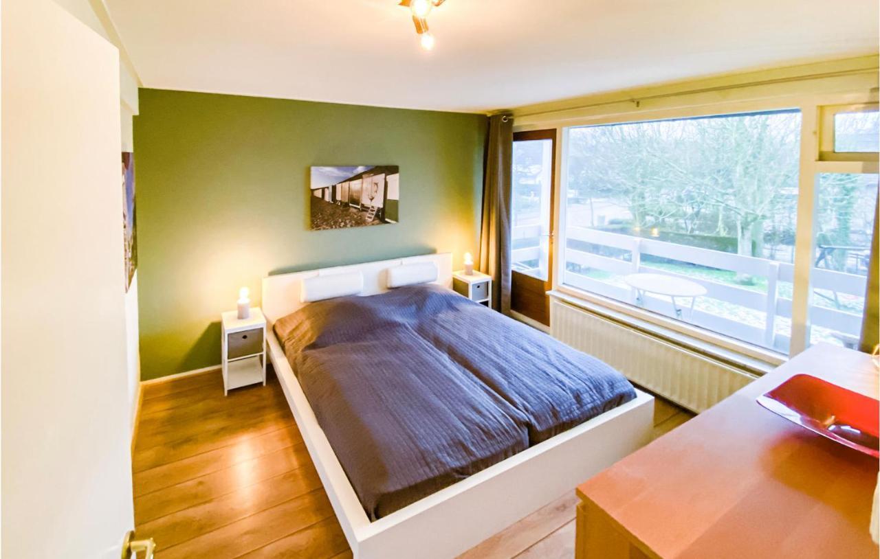 Cozy Apartment In Zoutelande With Wifi Bagian luar foto